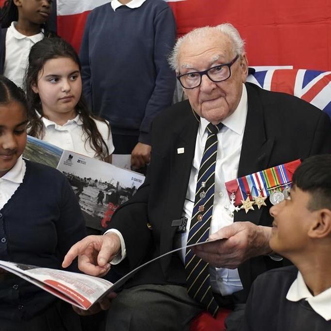 With time short, veterans seize the chance to keep their D-Day memories alive for others